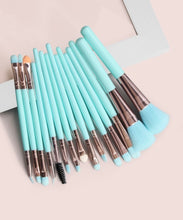 Load image into Gallery viewer, 15pcs Eye Shadow Brush Set
